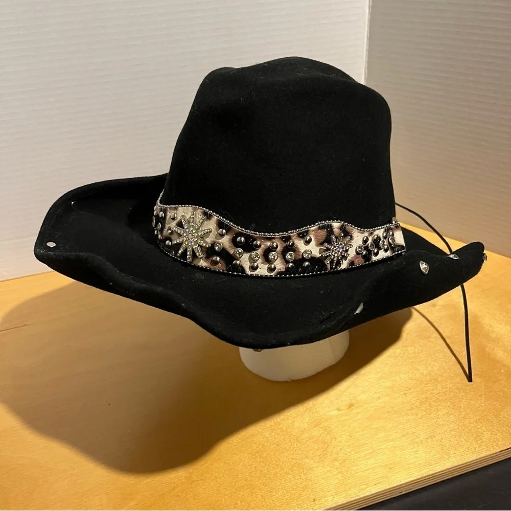 Bullhide Rodeo Cowgirl Hat Large Black Cheetah Animal Print Band Rhinestones